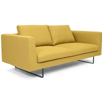 Sofa August